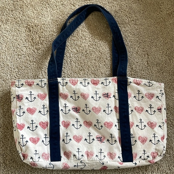Salt Life Hearts & Anchors Striped Reversible
Beach Tote Bag. GUC - Picture 3 of 4